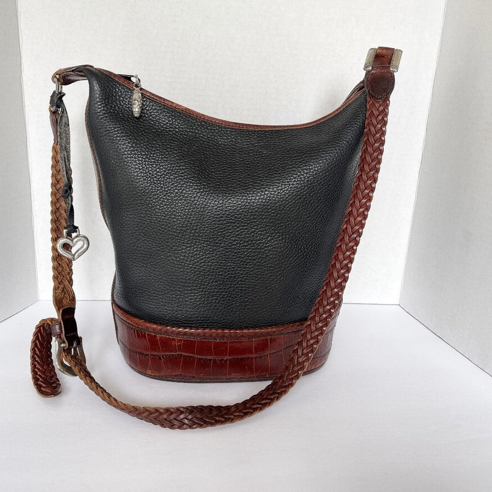 Brighton Lge Bucket Crossbody Blk Pebbled Leather
